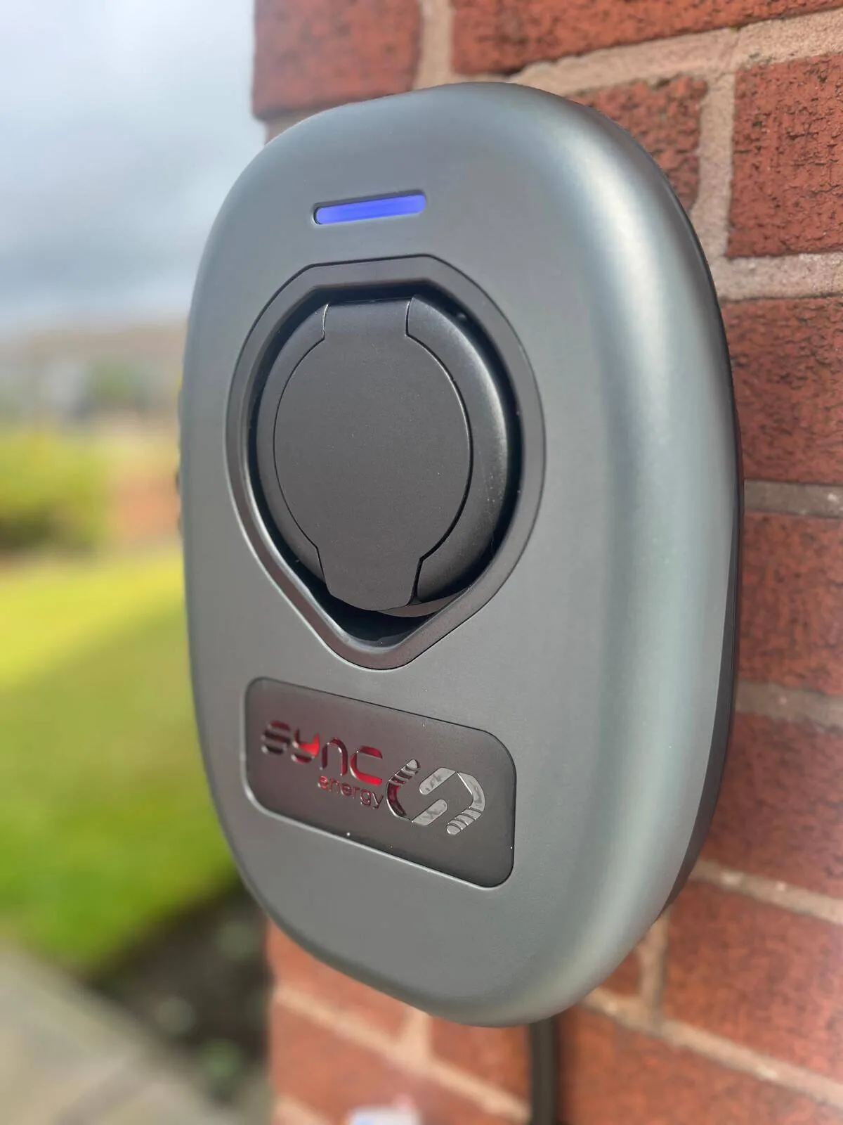 Sync EV 7.5kW charger wall unit installation